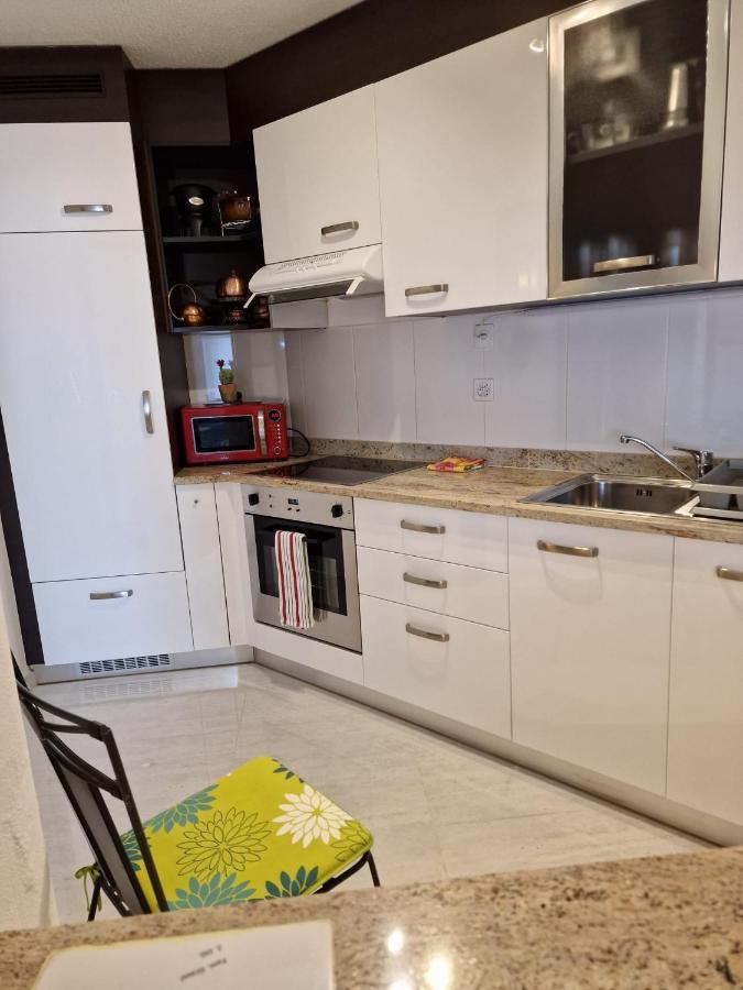 Opal Apartment Muralto Екстериор снимка