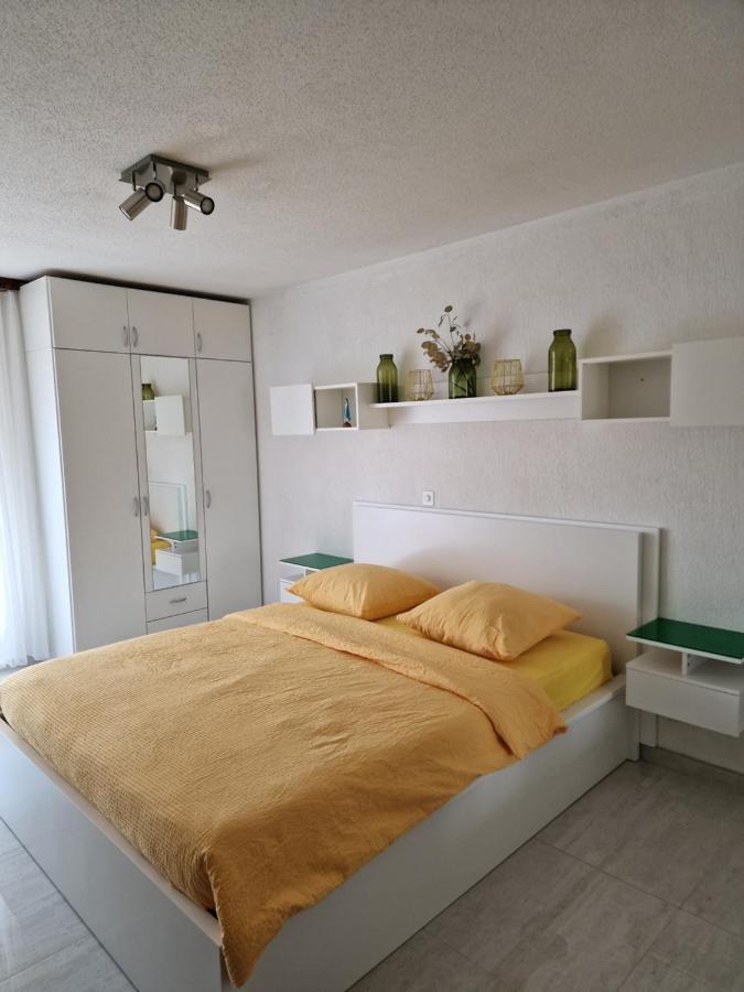 Opal Apartment Muralto Екстериор снимка