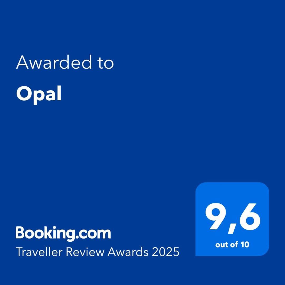 Opal Apartment Muralto Екстериор снимка